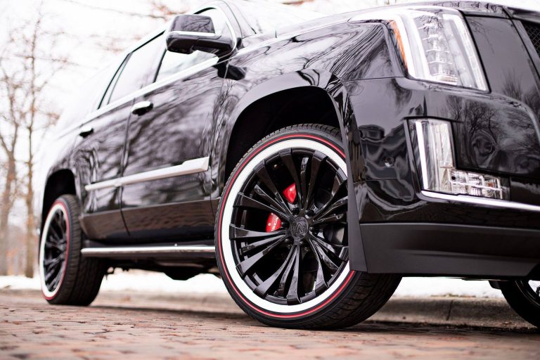 275/55r20 117h xl vogue custom built radial sct2 red stripe 275/55r20 117h xl vogue custom built radial sct2 red stripe