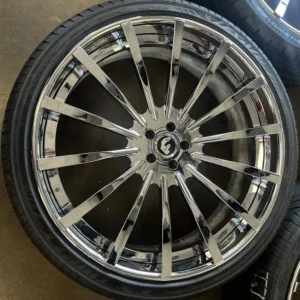 26 inch used Forgiato ECL chrome 10 spoke 5x112 Rolls Royce Cullinan BMW Mercedes Benz wheels tires set of 4