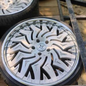 used 22 inch Rucci staggered wheels floating caps new 265/35R22 tires 5x127 Chevy bolt pattern complete set